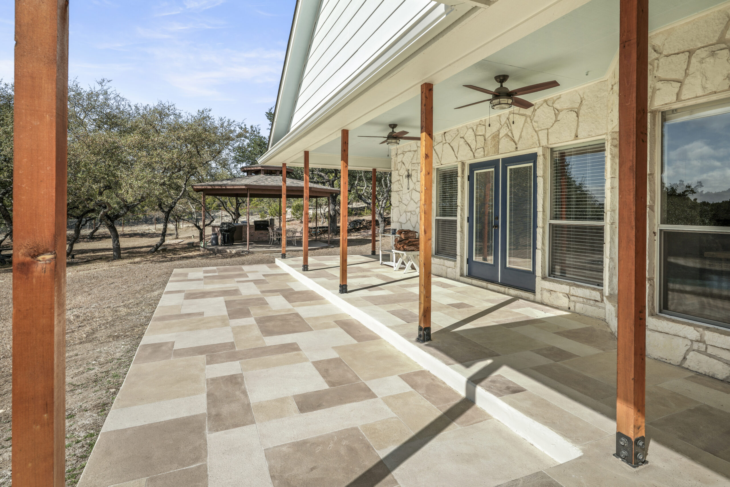 deck completed by Texas Highlands team