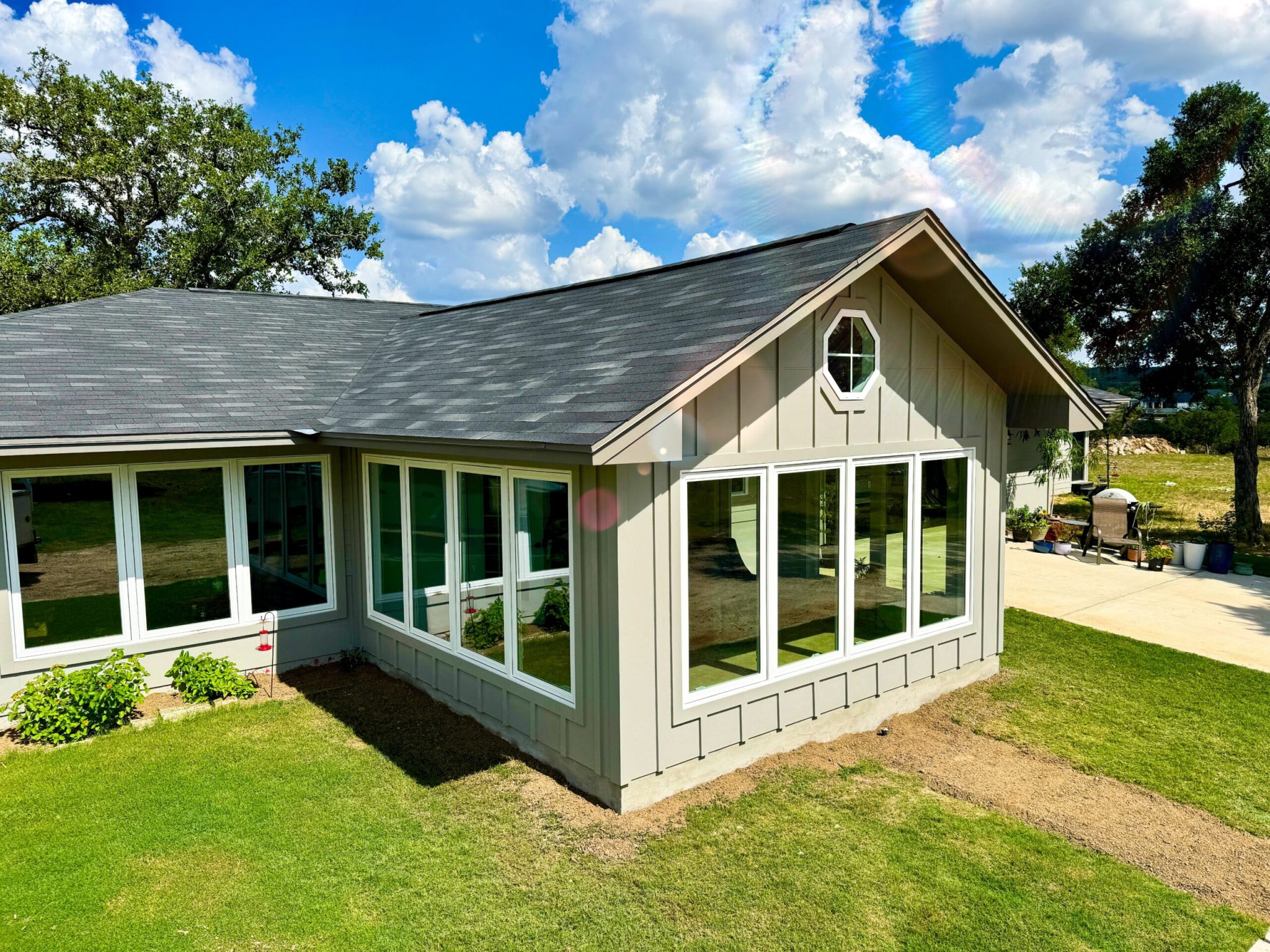 home sunroom addition  by Texas Highlands Custom Homes & Remodel in Boerne, TX.