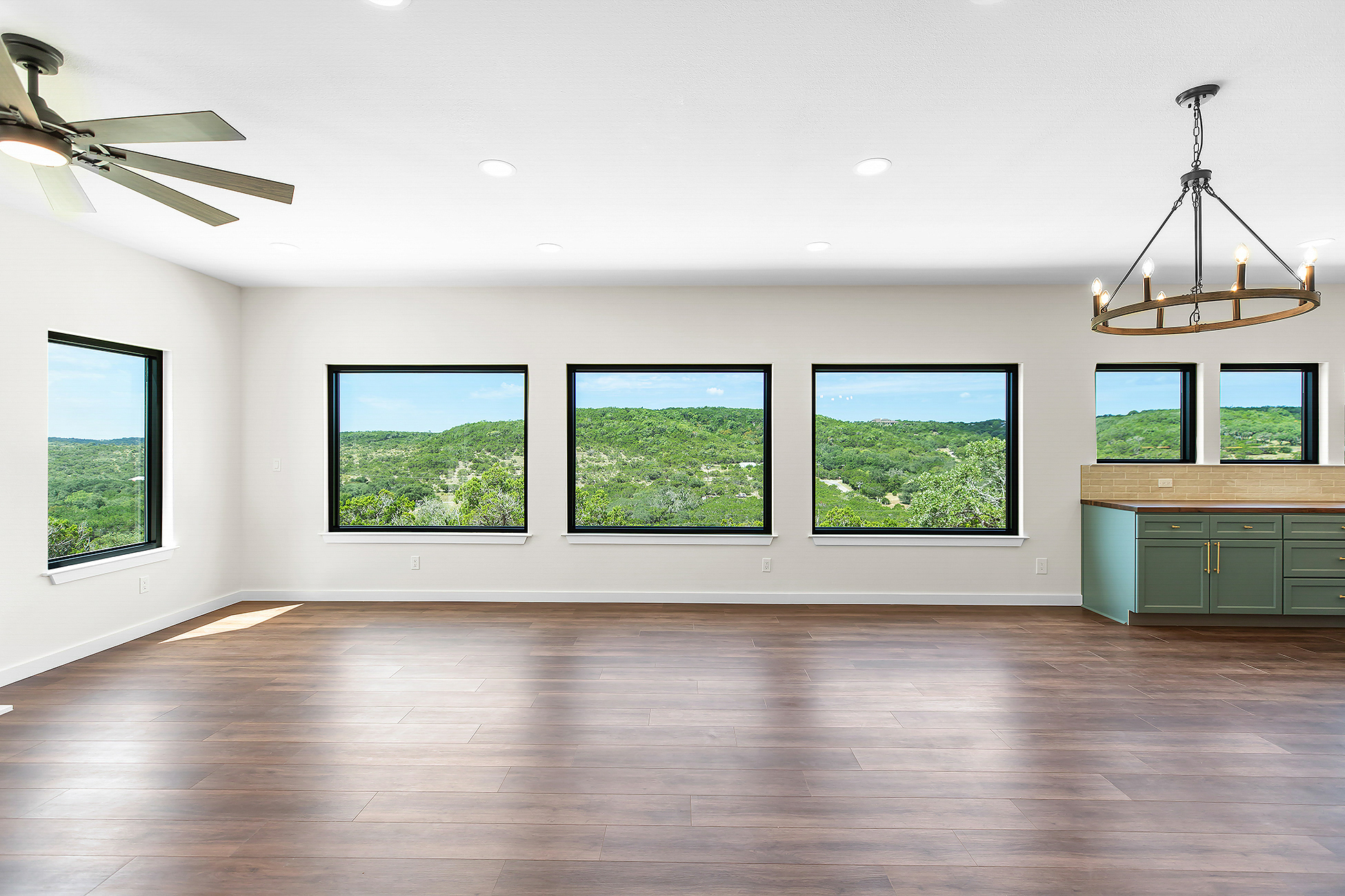 Vintage Oaks custom home by Texas Highlands Custom Homes & Remodel